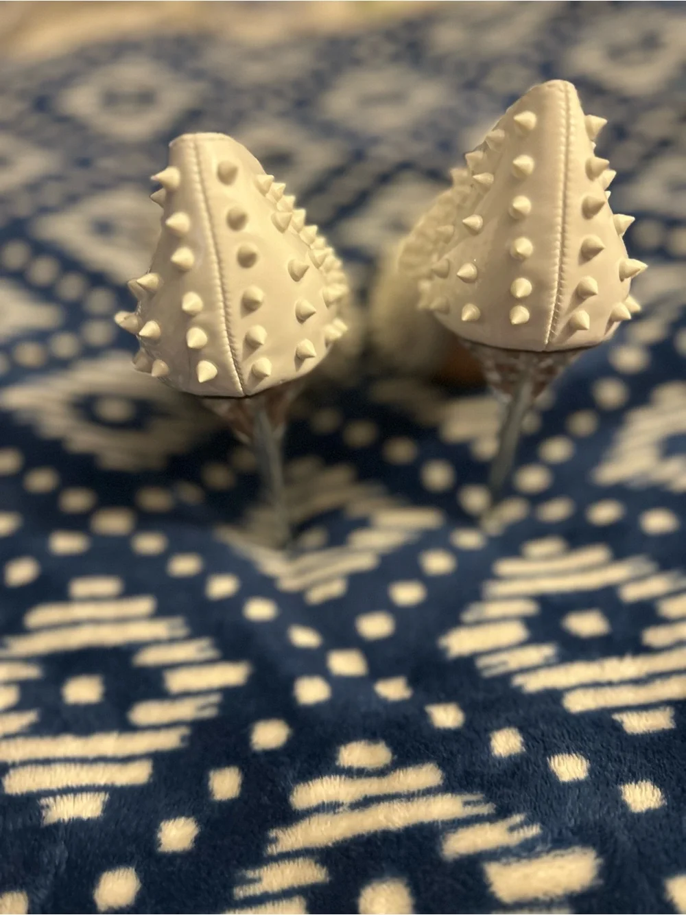 Gorgeous White Pointed Spike heels
